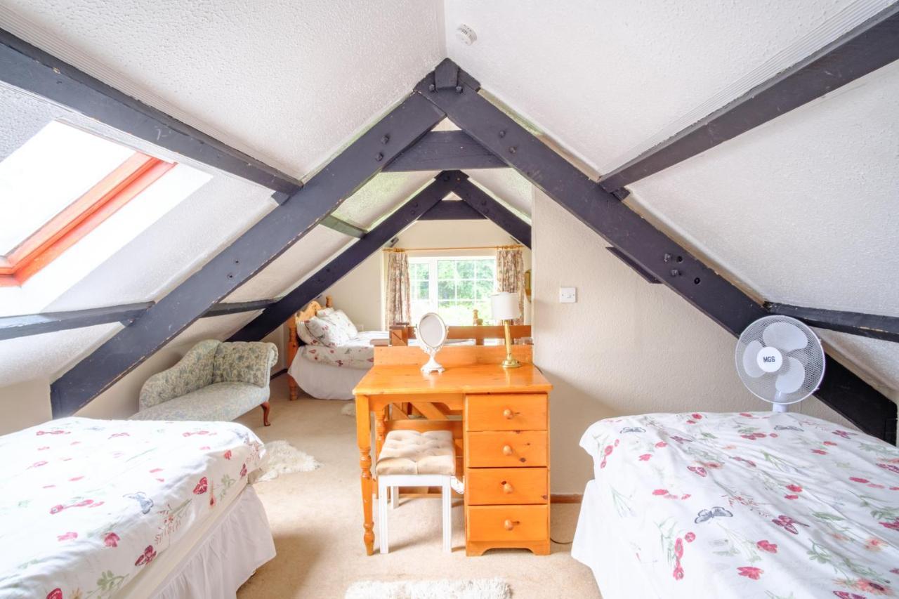 Lakeside Cottage カーマーゼン エクステリア 写真